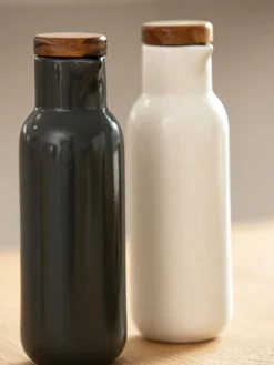 Aceitera y vinagrera de porcelana y madera Essentials, 2 uds.