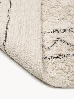 Alfombra artesanal de algodón con flecos Flonn