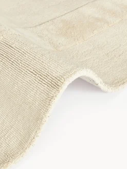 Alfombra artesanal de algodón texturizada Dania