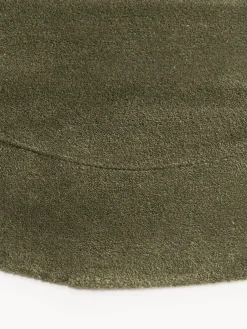 Alfombra artesanal de lana con forma orgánica Kadey