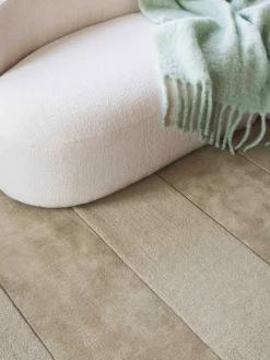 Alfombra artesanal de lana de pelo corto Sicilian Stripe