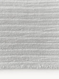 Alfombra artesanal de pelo largo texturizada Wes