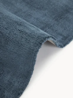 Alfombra artesanal de viscosa Jane