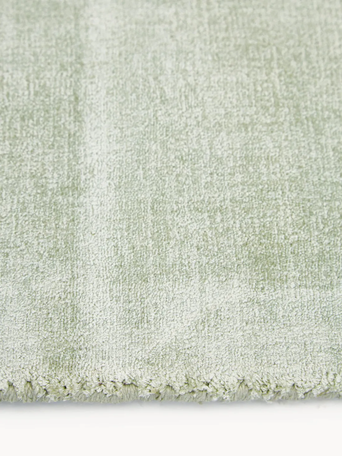 Alfombra artesanal de viscosa Jane