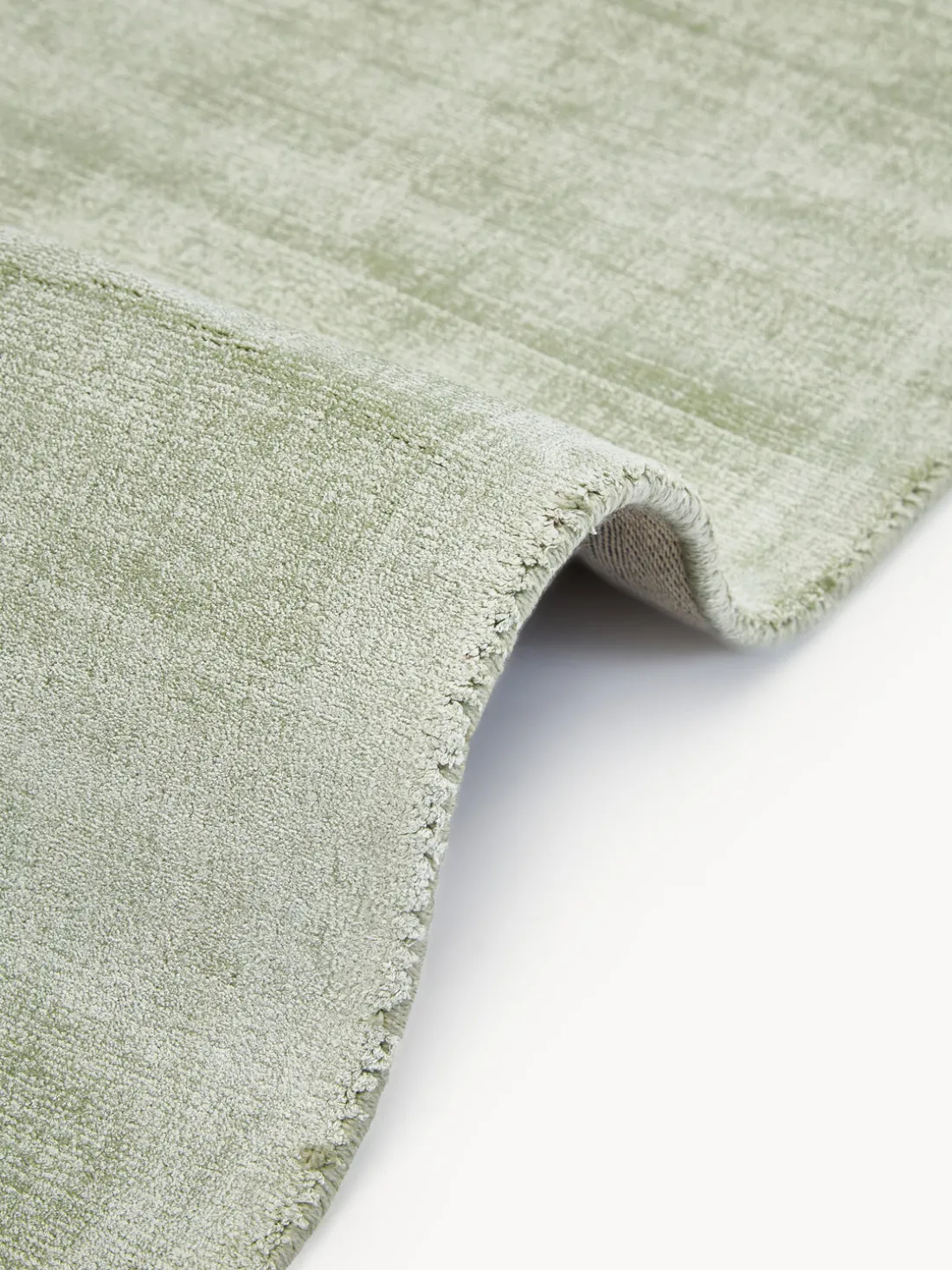 Alfombra artesanal de viscosa Jane