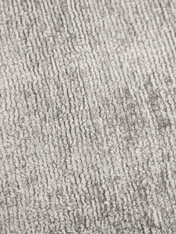 Alfombra artesanal de viscosa Jane