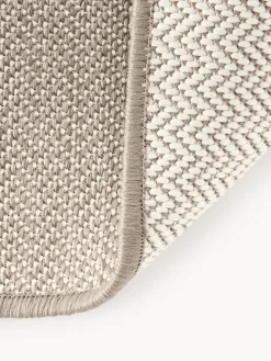 Alfombra corredor exterior reversible en zigzag Cort