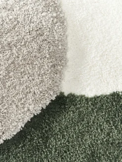 Alfombra en forma orgánica Rylee