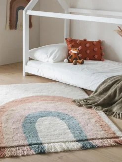 Alfombra infantil artesanal de lana con flecos Rainbow