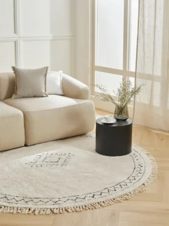 Alfombra redonda artesanal de algodón con flecos Flonn