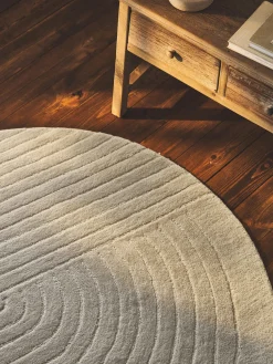 Alfombra redonda artesanal de lana Mason