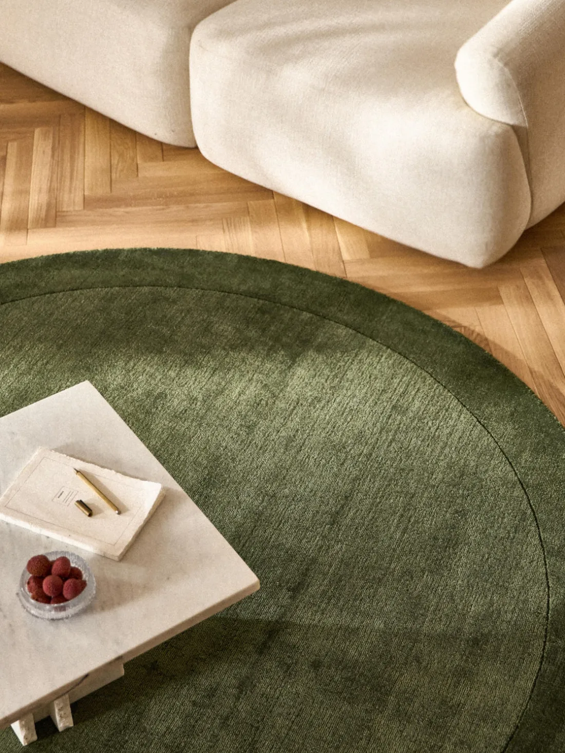 Alfombra redonda de pelo corto Kari