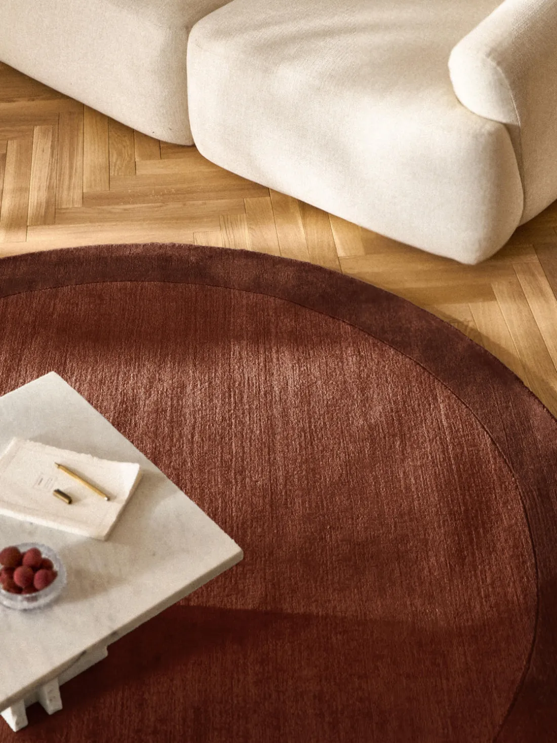 Alfombra redonda de pelo corto Kari