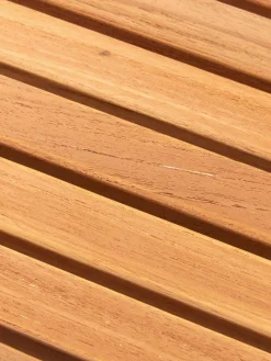 Alfombrilla de baño de madera de teca Anna