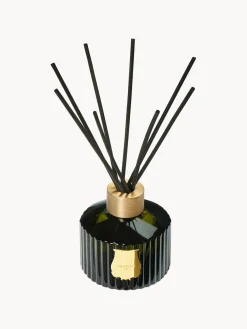 Ambientador artesanal Cyrnos (higo negro, madera de cedro, lavanda, pino)