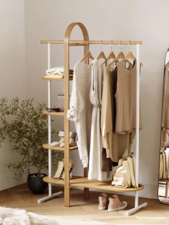 Armario de madera de eucalipto con estantes Bellwood