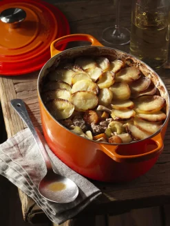 Asador ovalado de hierro fundido Signature Collection