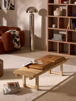 Banco de madera de fresno con asiento de cuero Sora