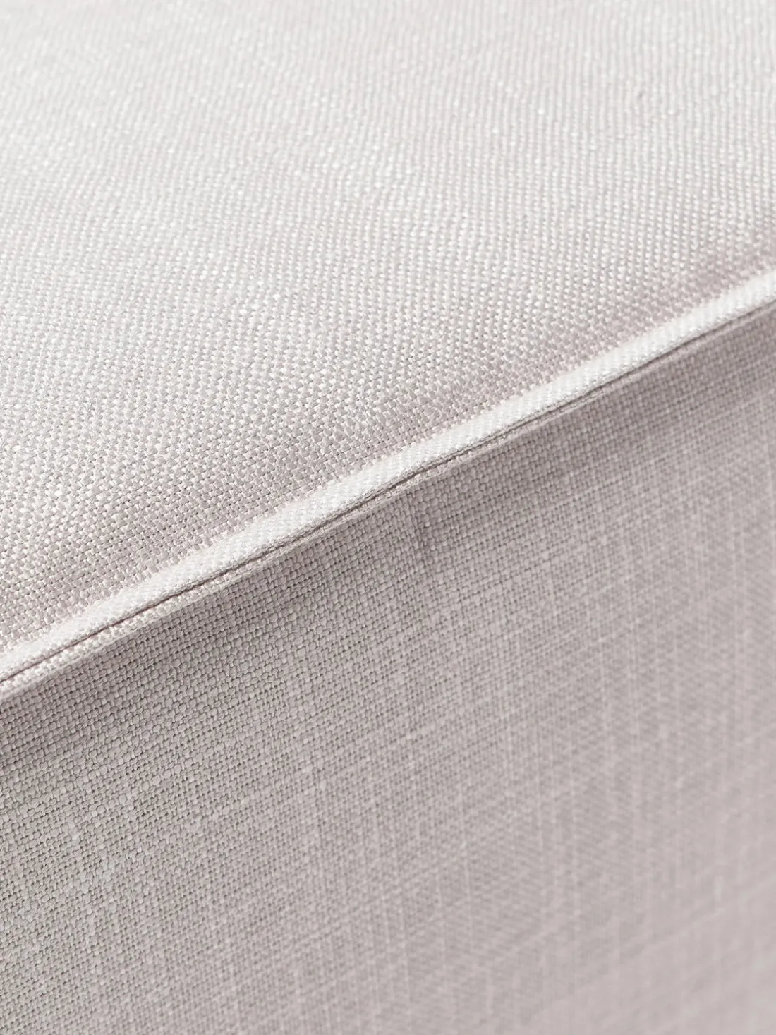 Banco tapizado Sanja