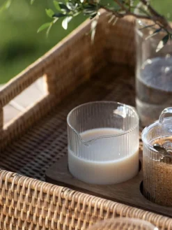 Bandeja decorativa artesanal de ratán Güle