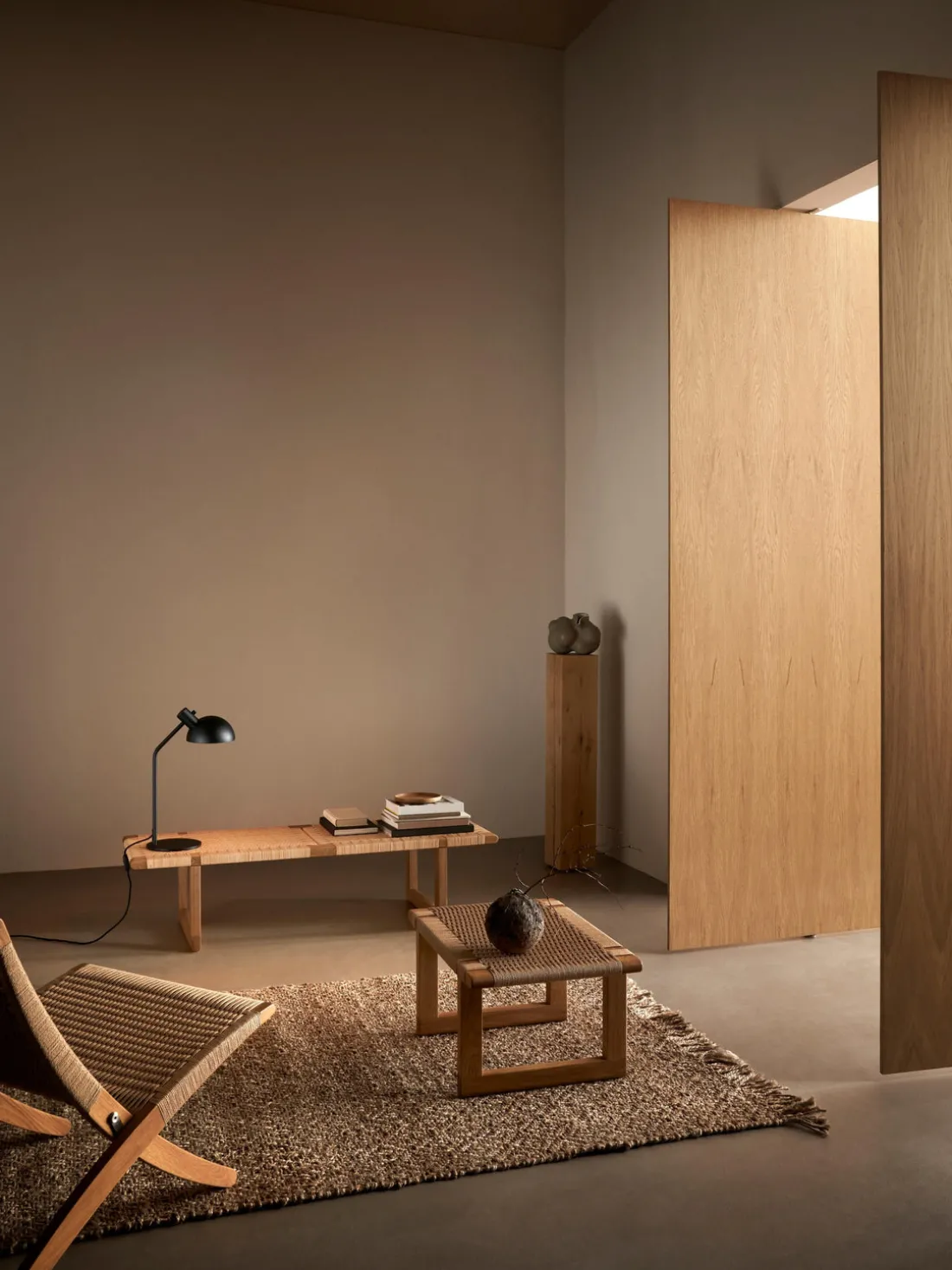 Bando con asiento tejido a mano BH0489