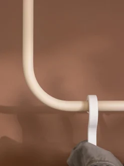 Barra de metal artesanal Enio