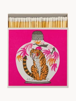 Caja de cerillas de diseño Farmer Tiger