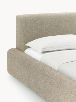 Cama tapizada con espacio de almacenamiento Melva