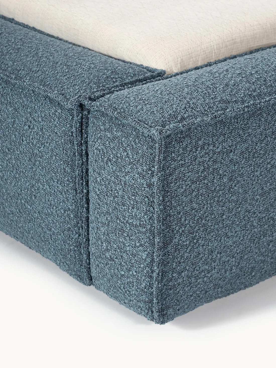 Cama tapizada en tejido bouclé Lennon