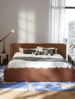 Cama tapizada en tejido bouclé Lennon, con espacio de almacenamiento