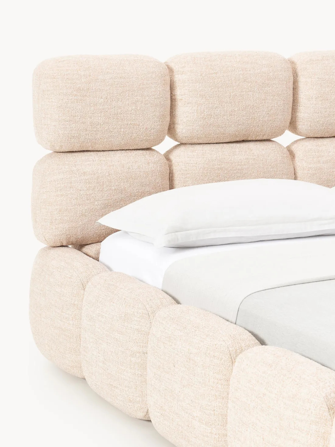 Cama tapizada en tejido bouclé Tayla