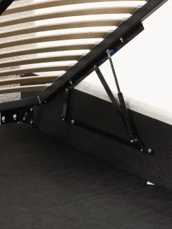 Cama tapizada en tejido bouclé con espacio de almacenaje Cloud