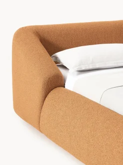 Cama tapizada en tejido bouclé Sofia