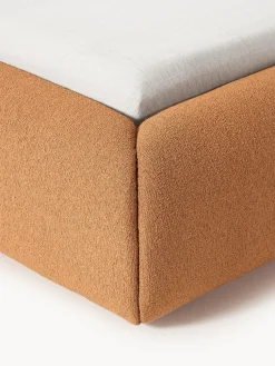 Cama tapizada en tejido bouclé Sofia