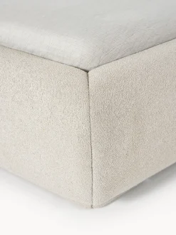 Cama tapizada redondeada en tejido bouclé Alba