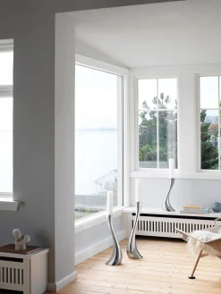 Candelabro de acero inoxidable con forma orgánica Cobra, 50 cm