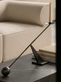 Candelabro de metal de diseño Interconnect