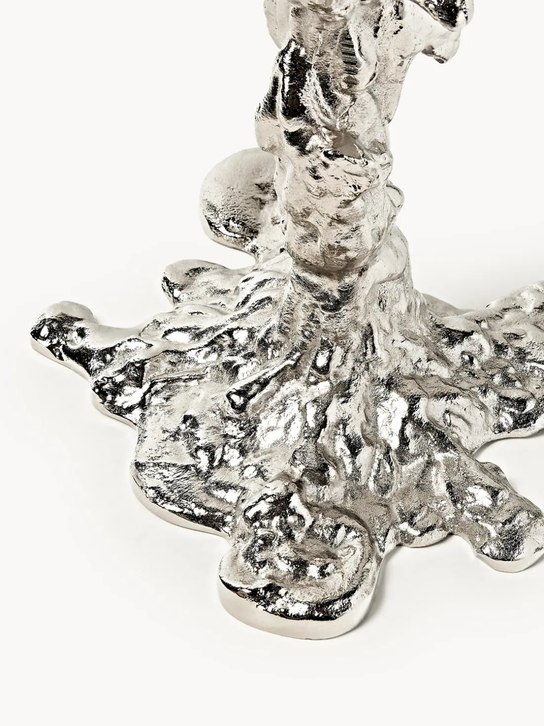 Candelabro de metal Drip