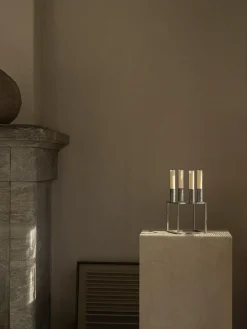 Candelabro de metal Kubus