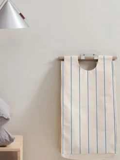 Cesta de lavandería de pared BagUp