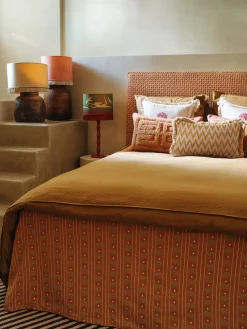 Cojín artesanal para exterior Rosita