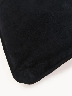 Cojín decorativo artesanal de lana con motivo de labios Full Dose