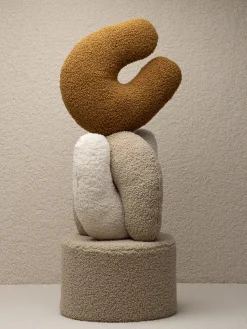 Cojín en U de borreguillo Arch