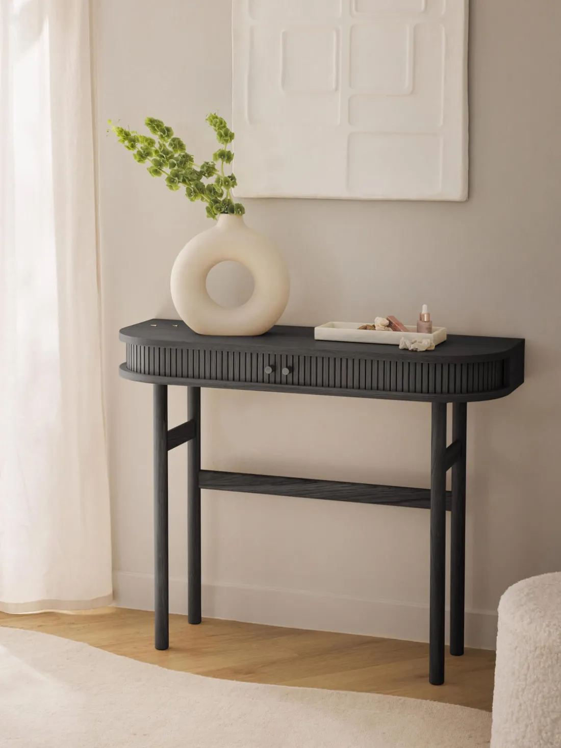 Consola con frente acanalado Calary