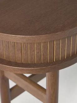 Consola con frente acanalado Calary