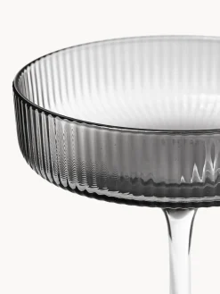 Copas de champán sopladas con relieves Ripple