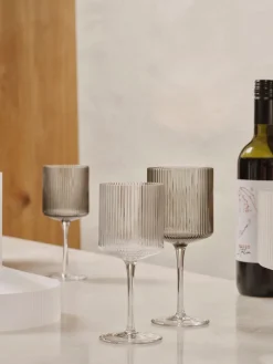 Copas de vino tinto sopladas con relieve Ripple, 2 uds.