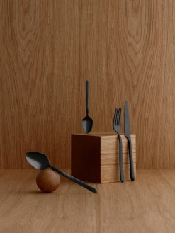 Cubertería cepillada mate Stella, 4 comensales (16 pzas.)