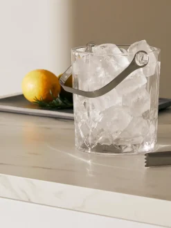 Cubitera pequeña con relieve de cristal y pinzas Harvey