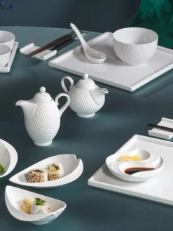 Cuenco con tapa artesanal con relieves Wellenspiel